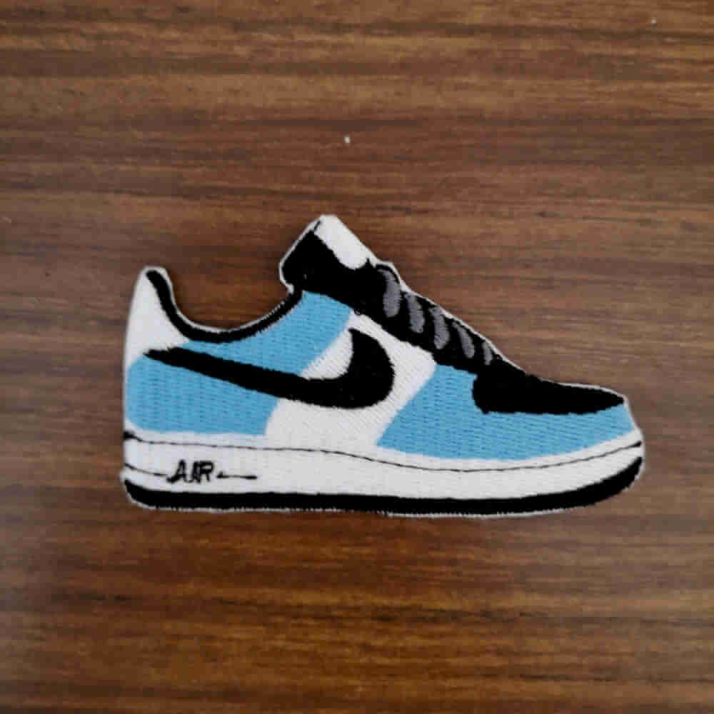 Parche Nike air azul claro celeste